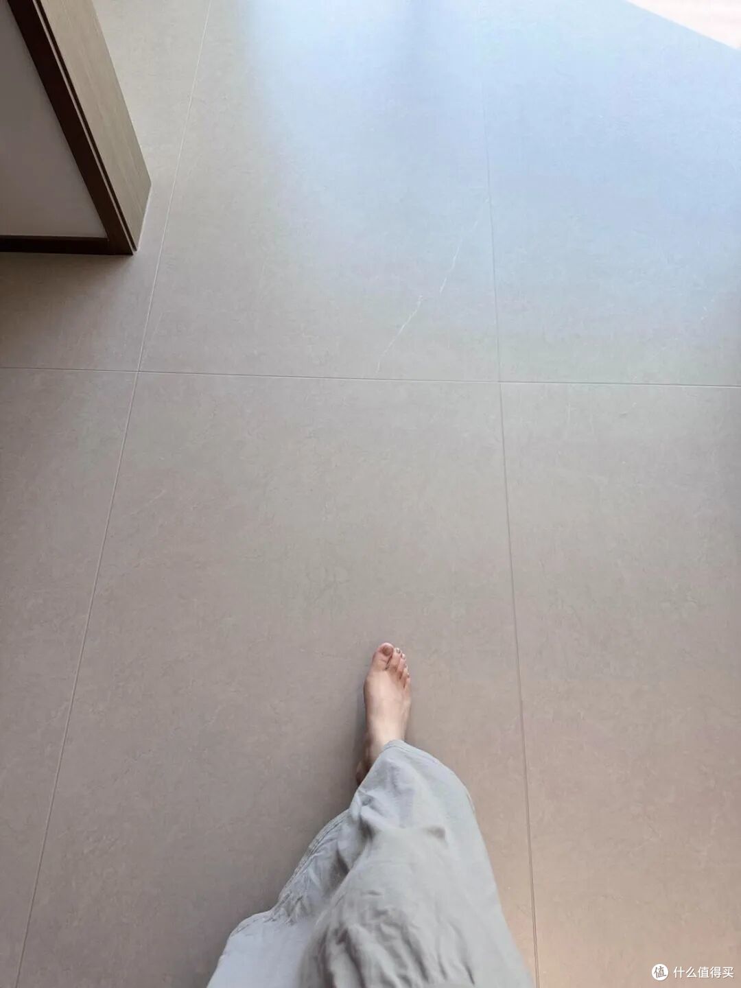 越来越多人不做“全屋瓷砖通铺”了?我家铺了,只能说一言难尽!