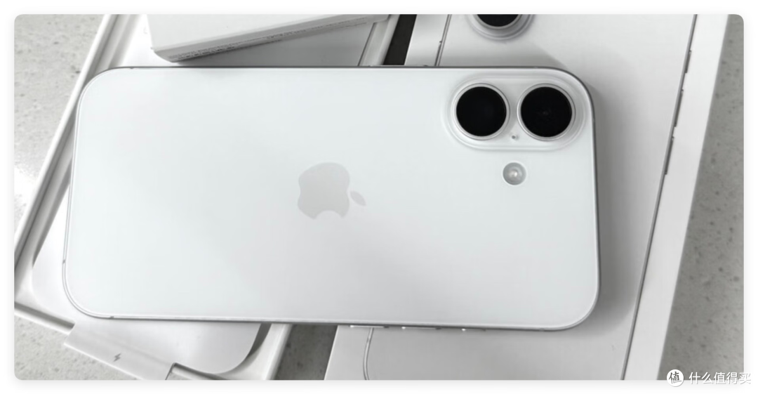 iPhone 17的吐舌头，到底是怎么回事呢？