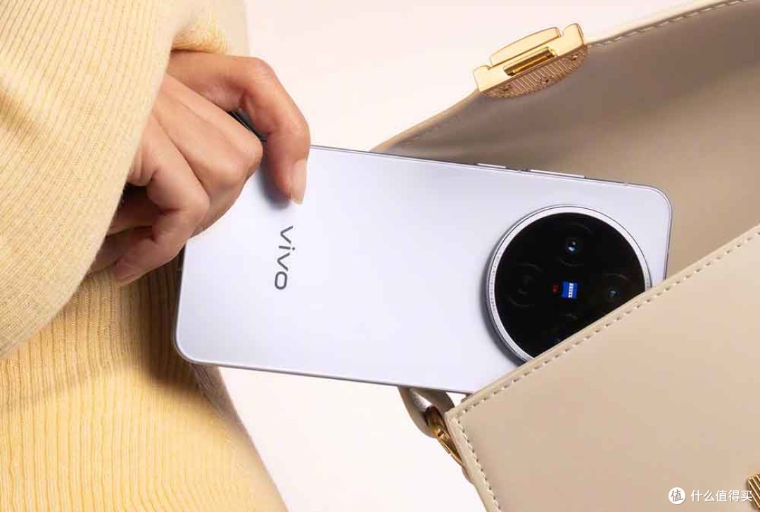 vivo突然“发力”,6200mAh+IP69+16GB,顶配旗舰跌至“新低价”