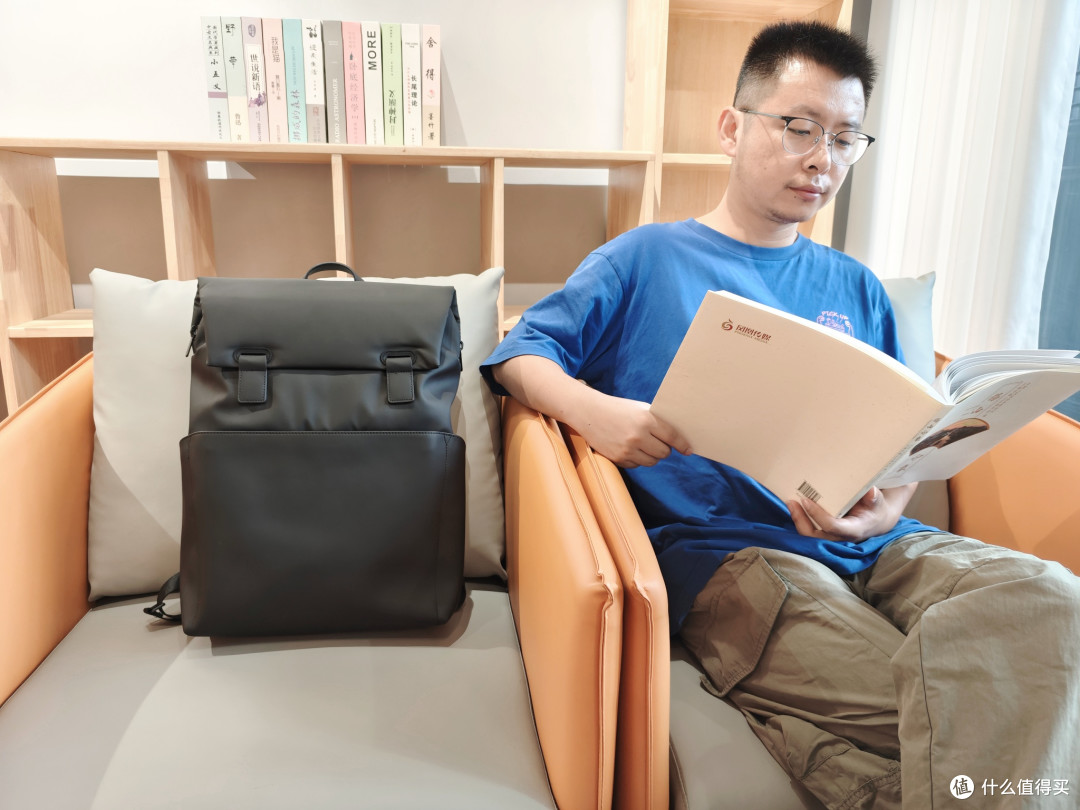 给电气工程师弟弟的出差&旅行刚需包：地平线8号无界双肩包测评