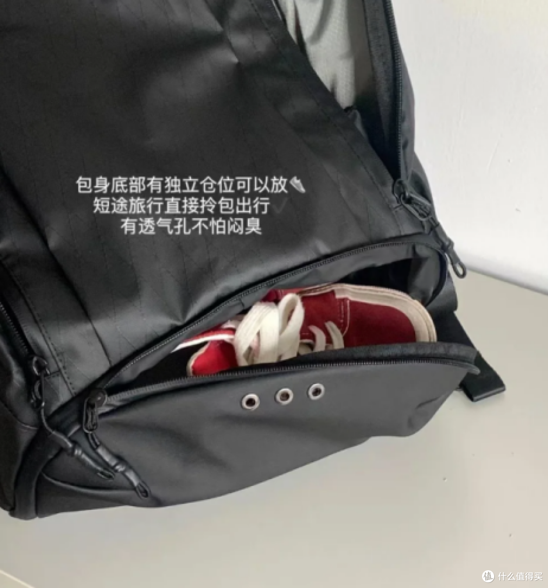 极简风双肩包选购指南|地平线8号三款热门系列背包全面解析
