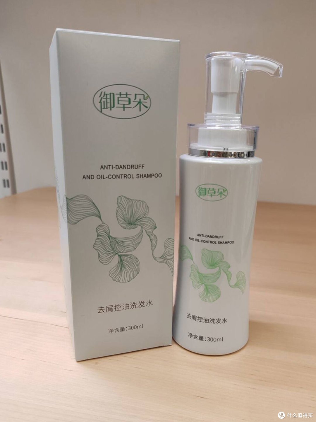 油头星人必看!2025 年真正能解决头油头屑的洗发水推荐!