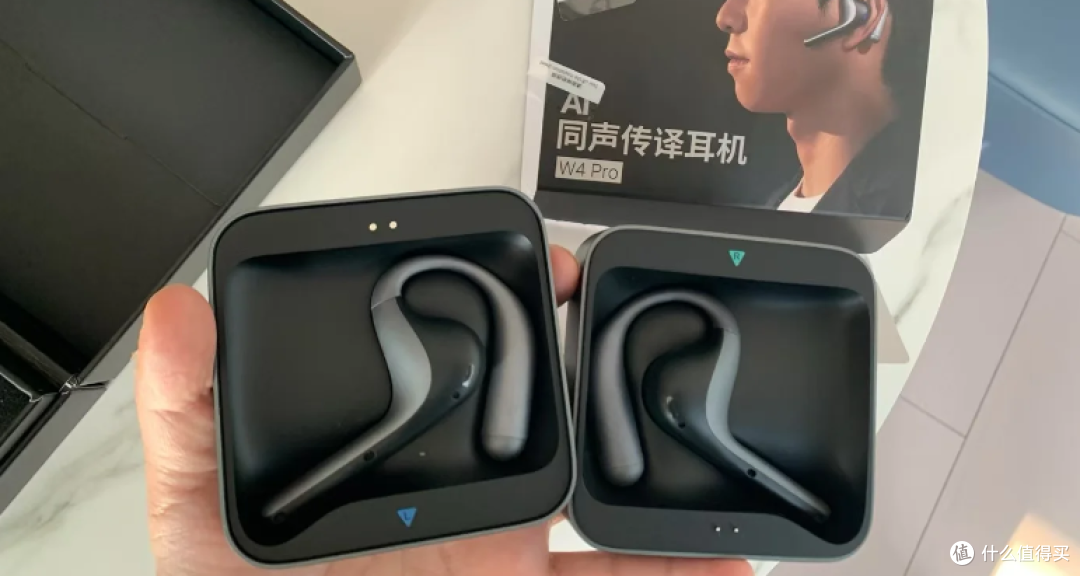 AI 耳机是智商税?从三百到三千的机型,告诉你哪款最值得入手