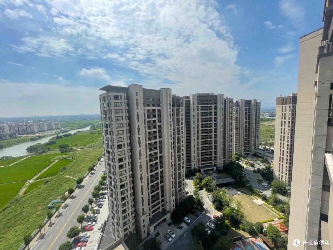 内行人的忠告：“房有3不买”！房子靠近这3处，再便宜也别买