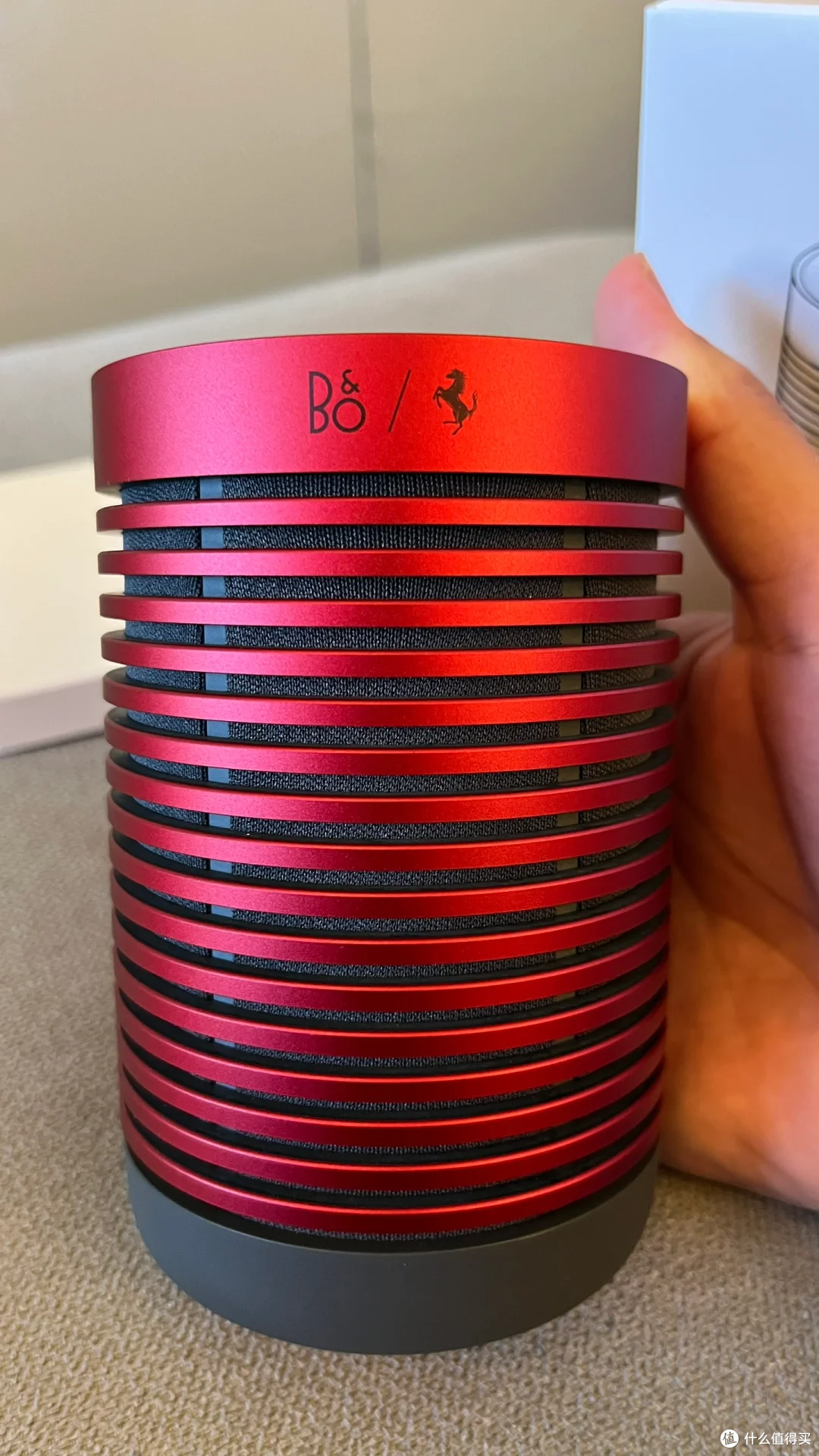 Beosound Explore:迷你防水!户外桌面低音都能打