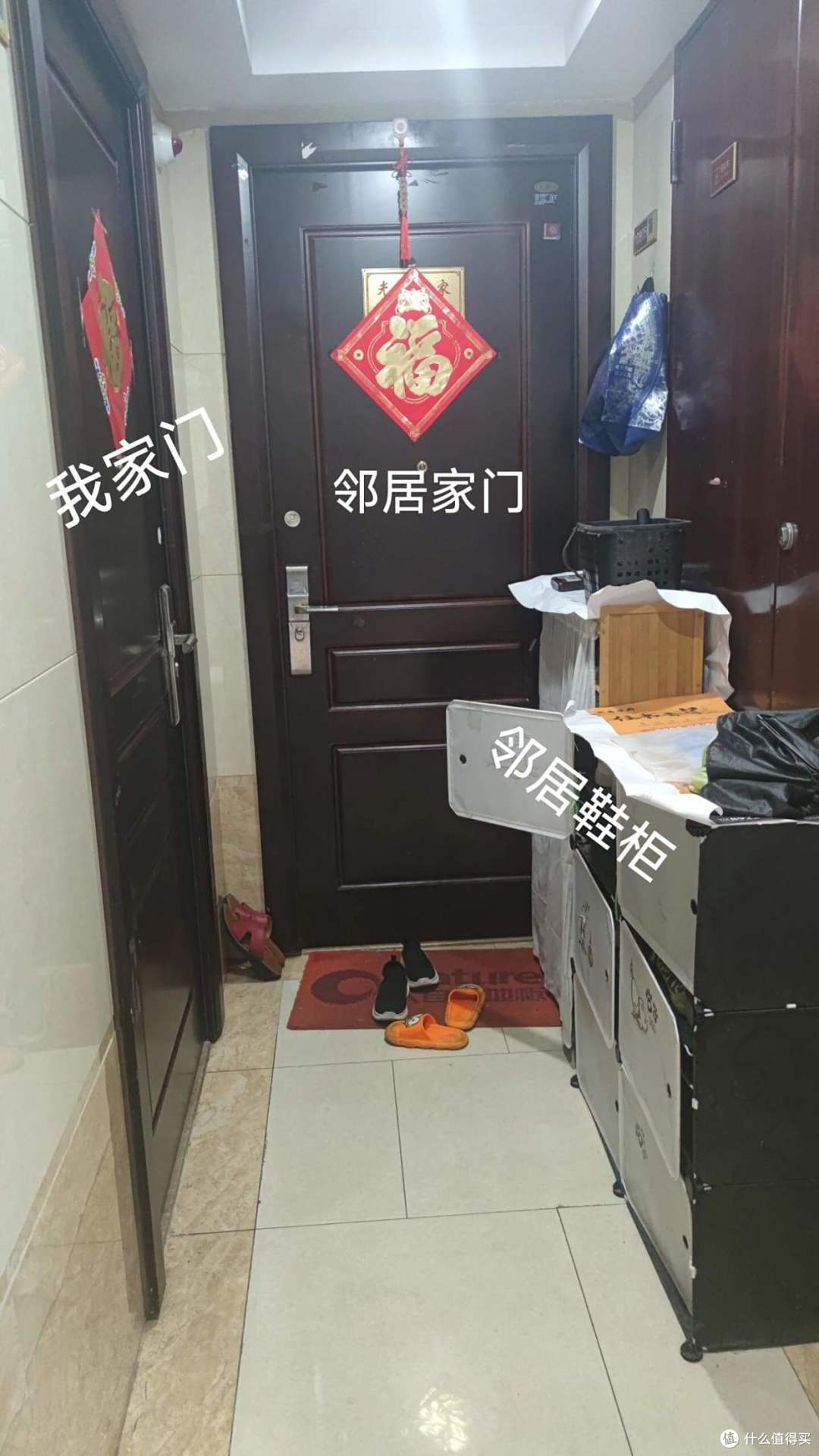 物业不让门口放鞋子和鞋柜,瞧瞧“网友的新招”,干净整洁还美观