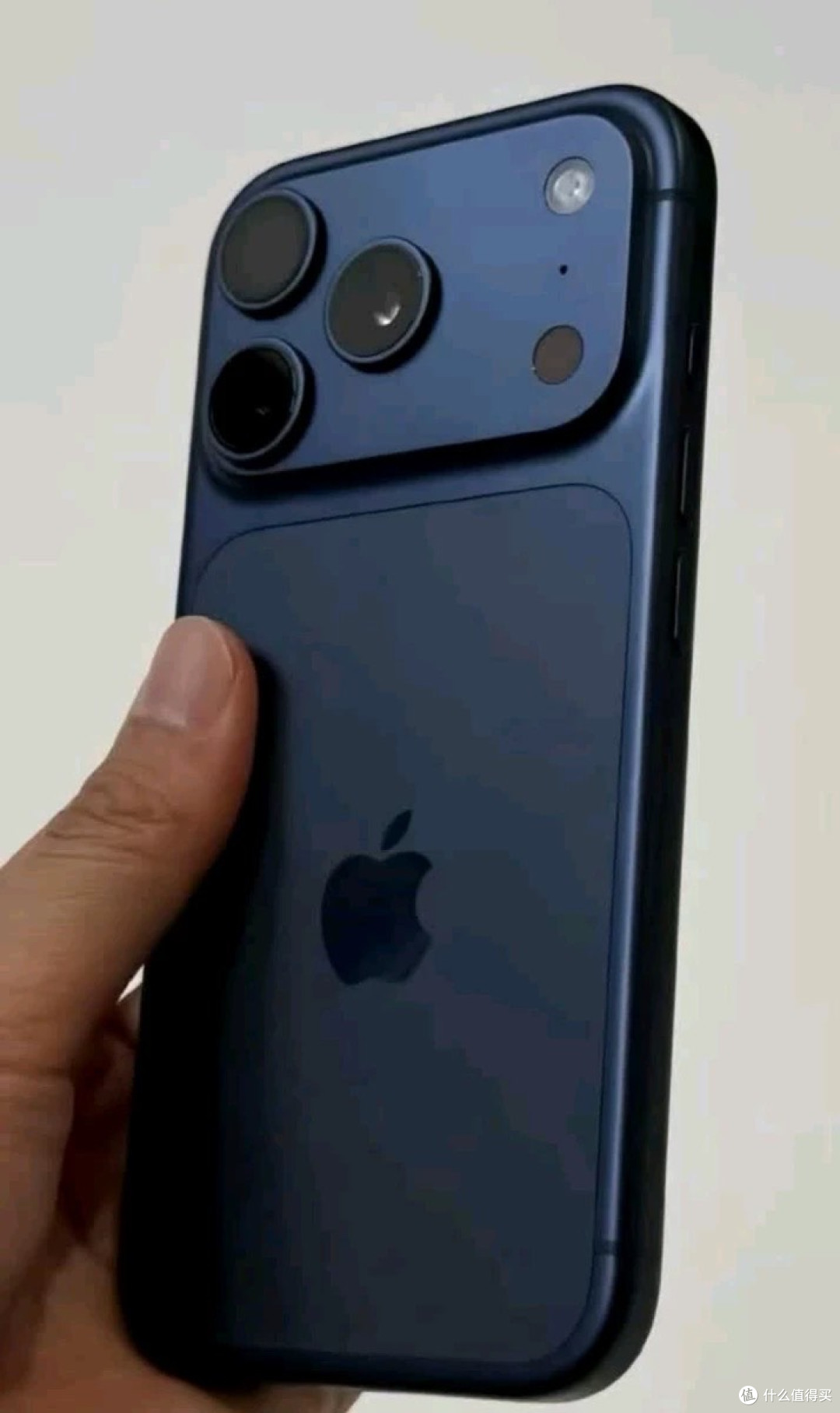 创新之困：iPhone 17系列的光荣与荆棘
