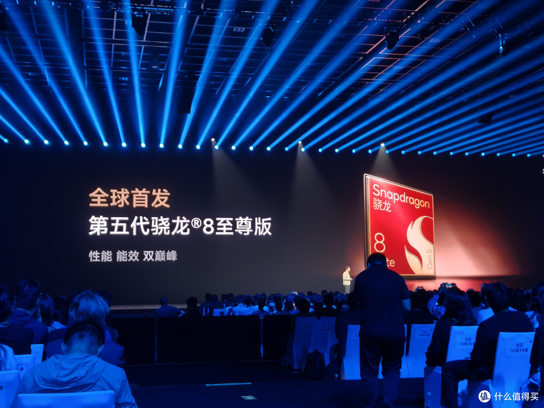 4499元起!小米17系列来了,这是iPhone 17最强劲敌?