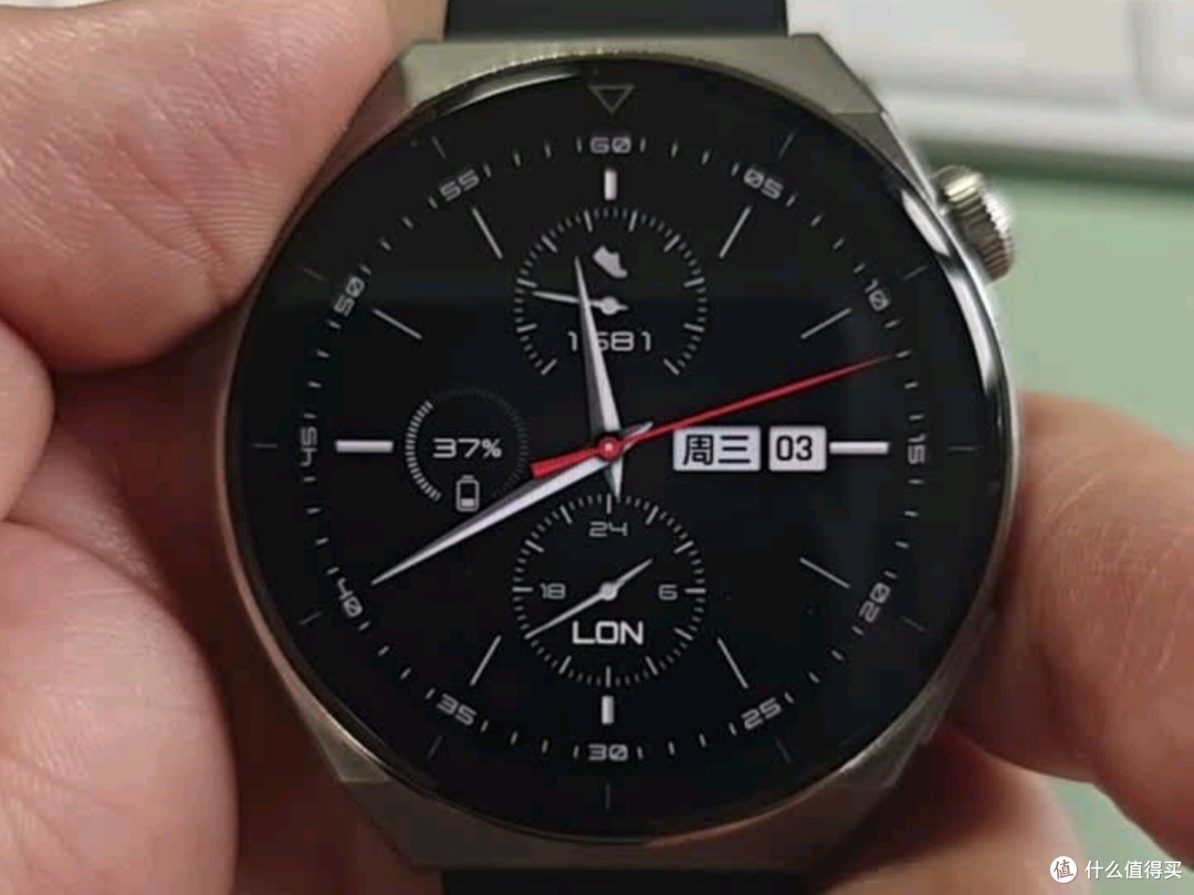 华为WATCH GT 3:手腕上的私人教练,如何用数据重塑我的运动习惯