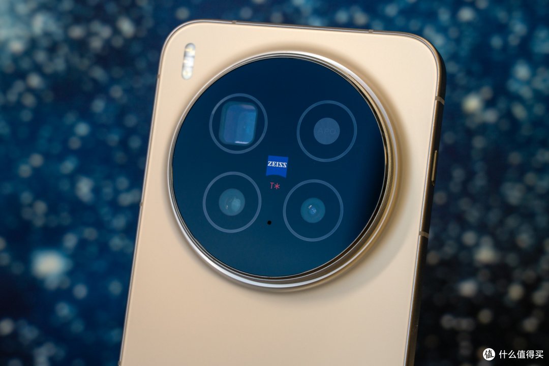 vivo X300 Pro,这手感太哇塞!