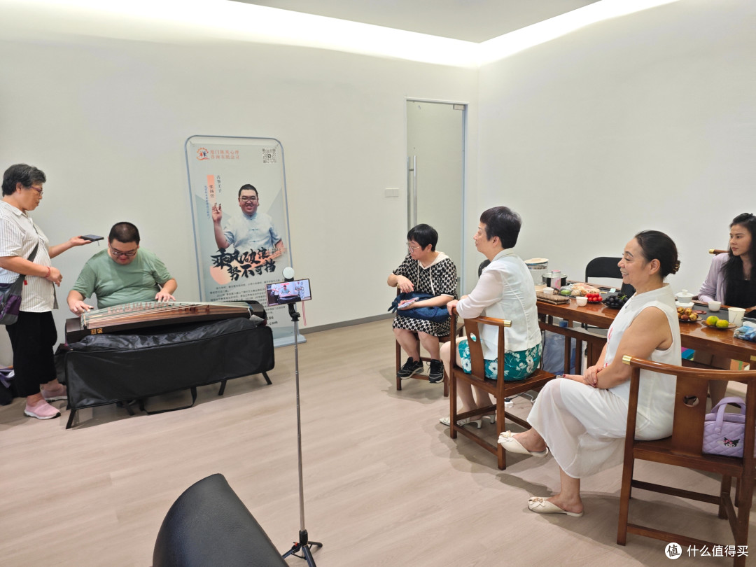 厦门市残联理事长许霖调研陈岚心理咨询中心｜亲切关怀星娃成长