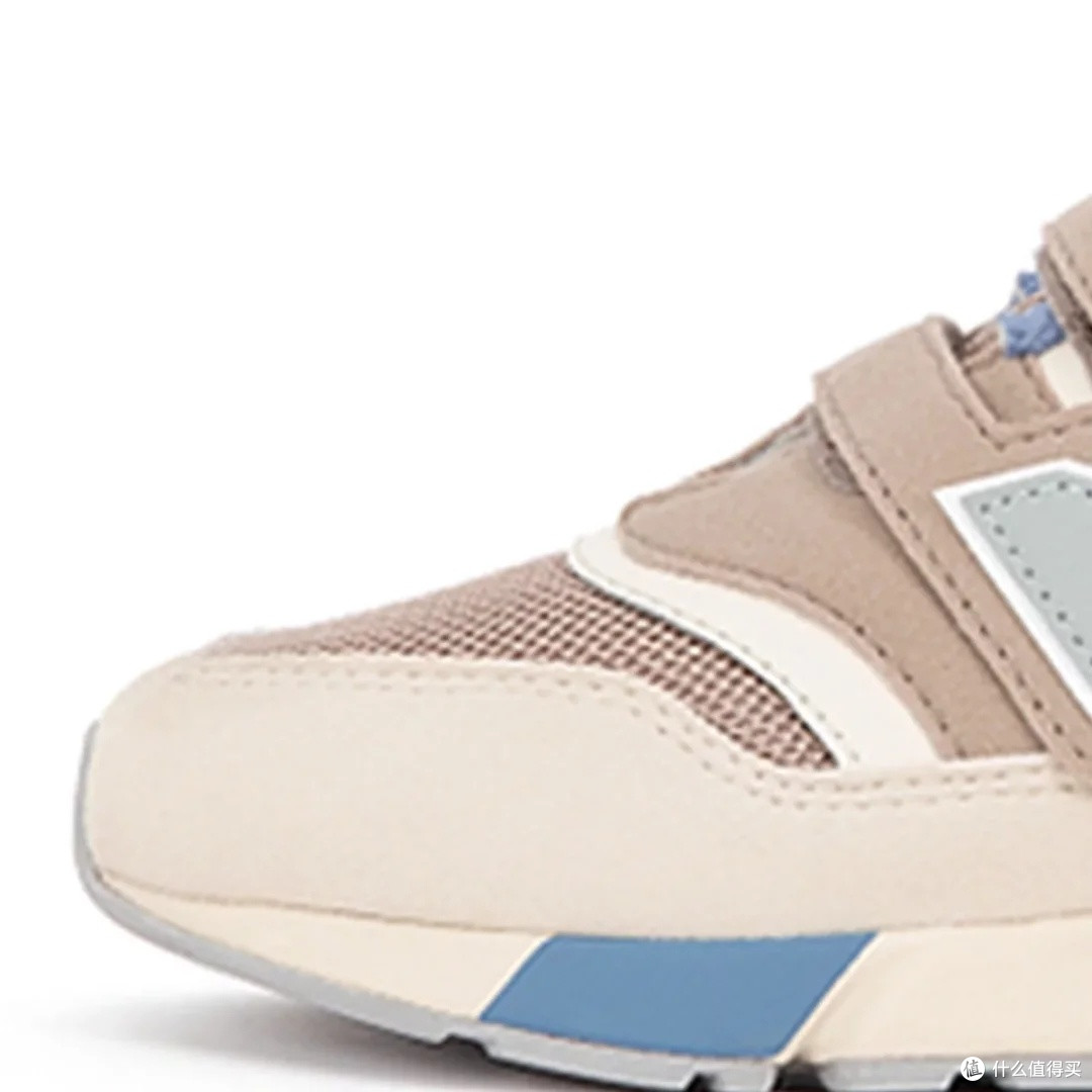 New Balance 997系列童鞋：经典与舒适结合