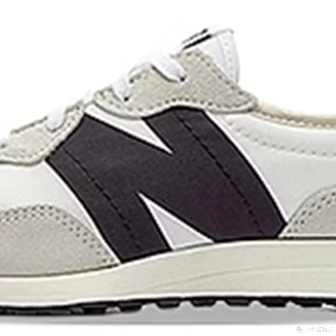 New Balance 327FE:复古设计与舒适结合