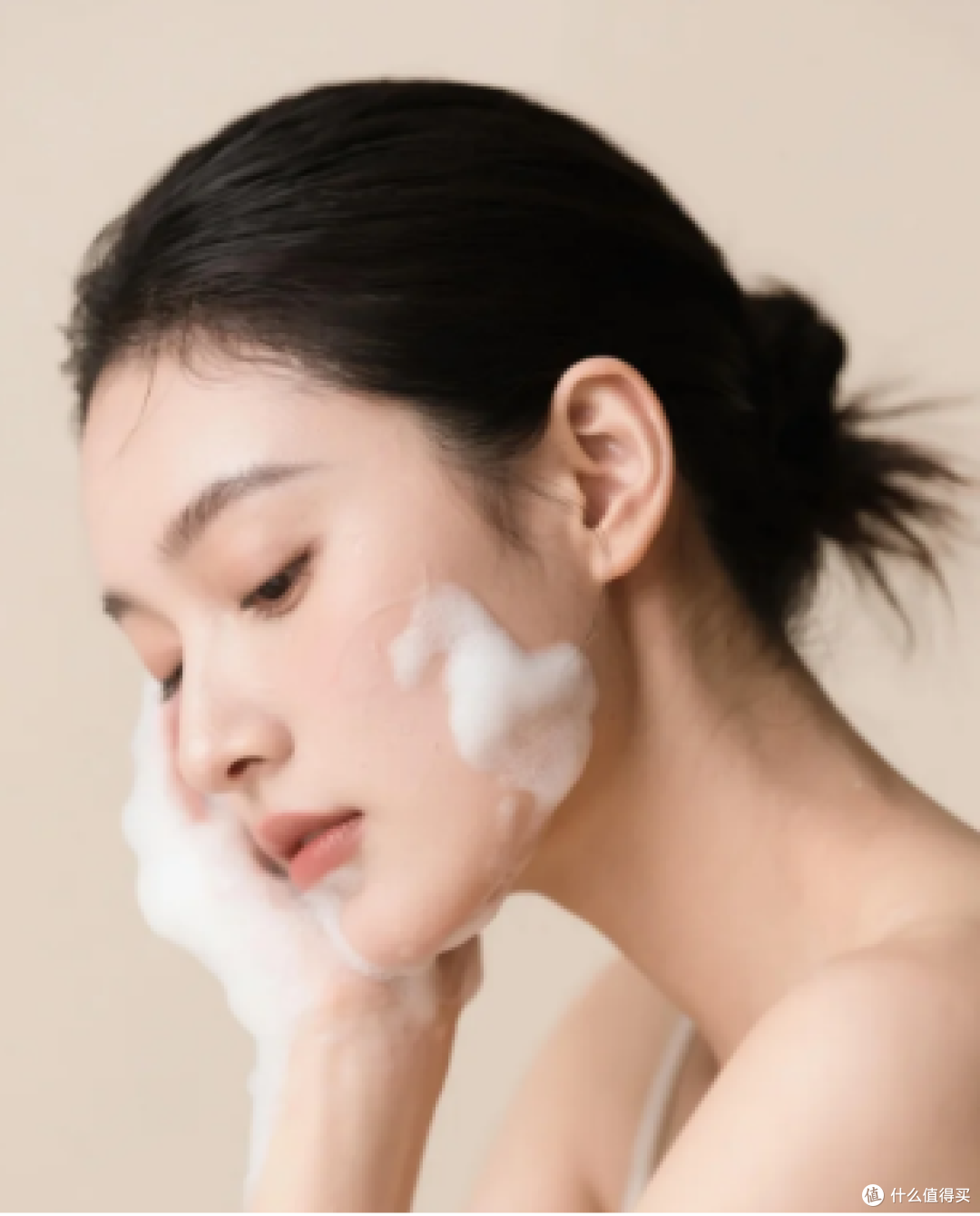 油性肌如何挑选啫喱型洁面?Erty告诉你!