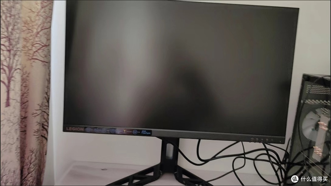 联想拯救者LEGION 27Q-10使用体验:电竞与办公的平衡之选