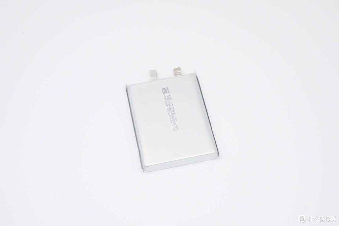 放电容量最高达7694mAh!亿纬锂能115878CS软包电芯评测