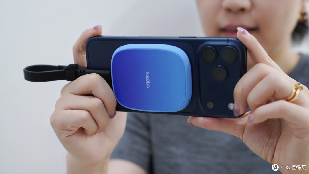 iPhone扩容的超值方案来了!闪迪创作者磁吸移动固态硬盘真香体验