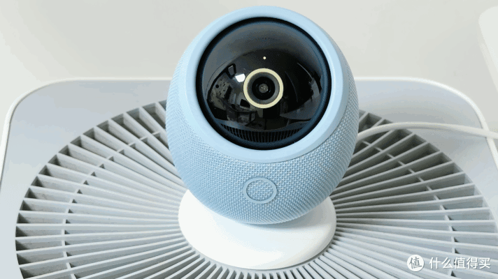 华为鸿蒙智选海雀Pro:一呼即应,带娃看宠守家神器