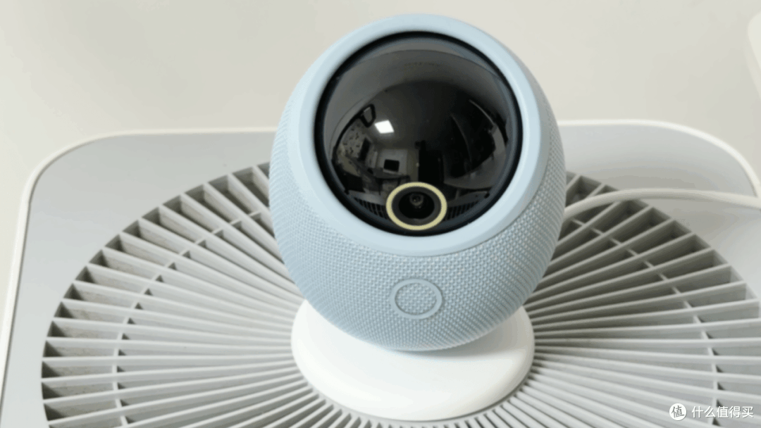 华为鸿蒙智选海雀Pro:一呼即应,带娃看宠守家神器
