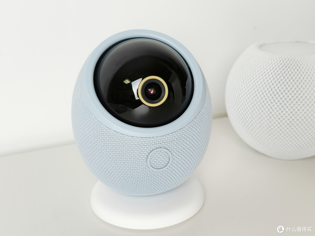 华为鸿蒙智选海雀Pro:一呼即应,带娃看宠守家神器