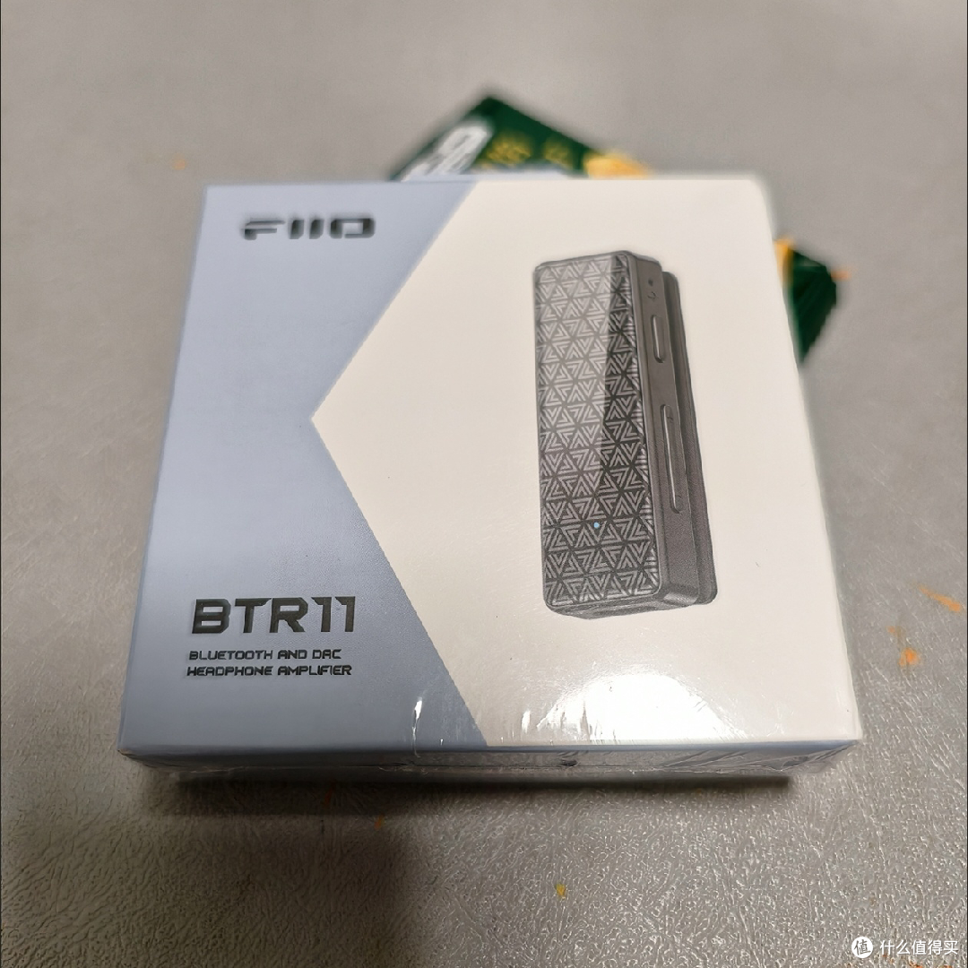 入手飞傲BTR11后,我的HiFi耳机终于“活”了