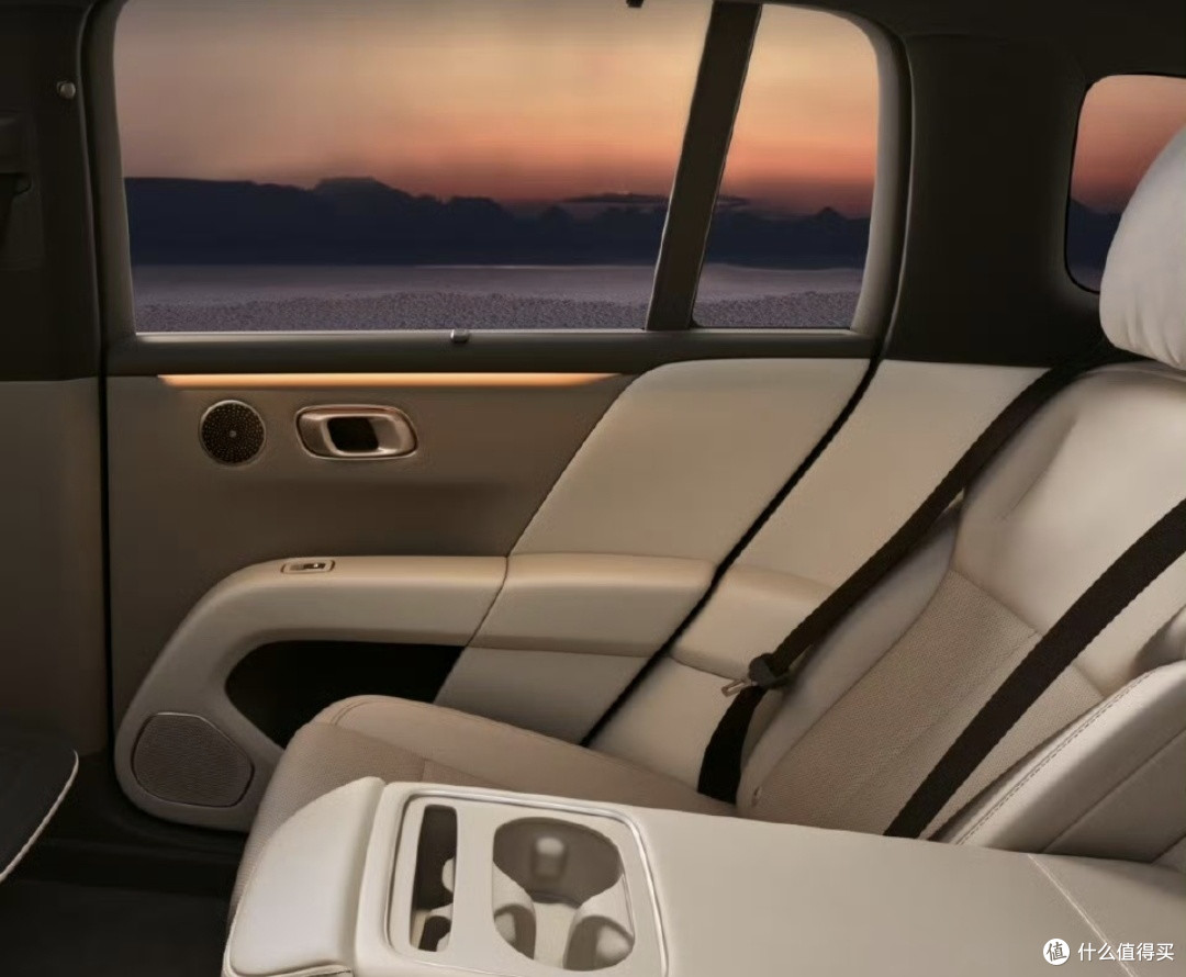 理想i6正式发布：23.98万的中大型纯电SUV，对标小米、特斯拉