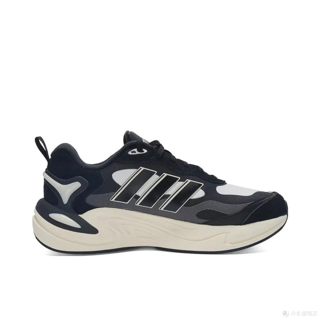adidas CLIMAWARM冬季运动鞋性能解析