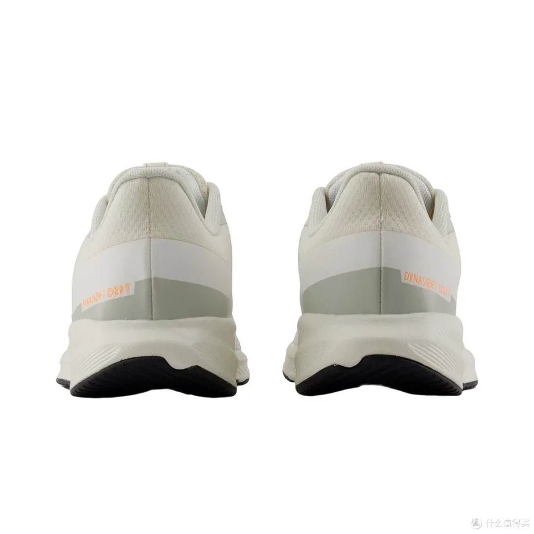 New Balance DRFT v3:轻量回弹入门跑鞋
