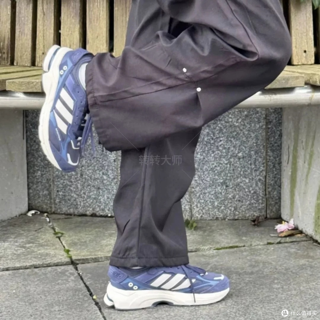 adidas RETROPY F2 儿童魔术贴运动鞋