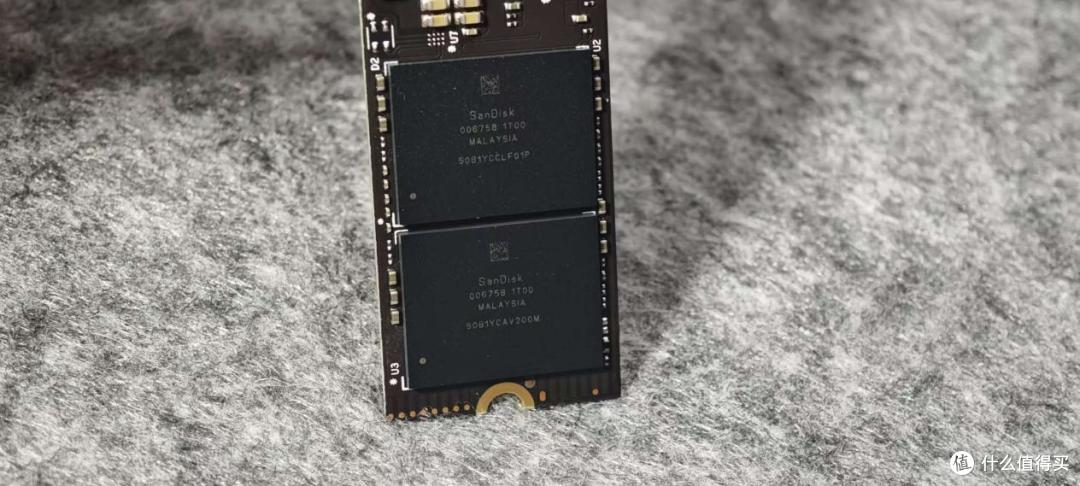 7300MB/s读取速度?旗舰PCIE固态推荐【闪迪WD_BLACK SN850X】