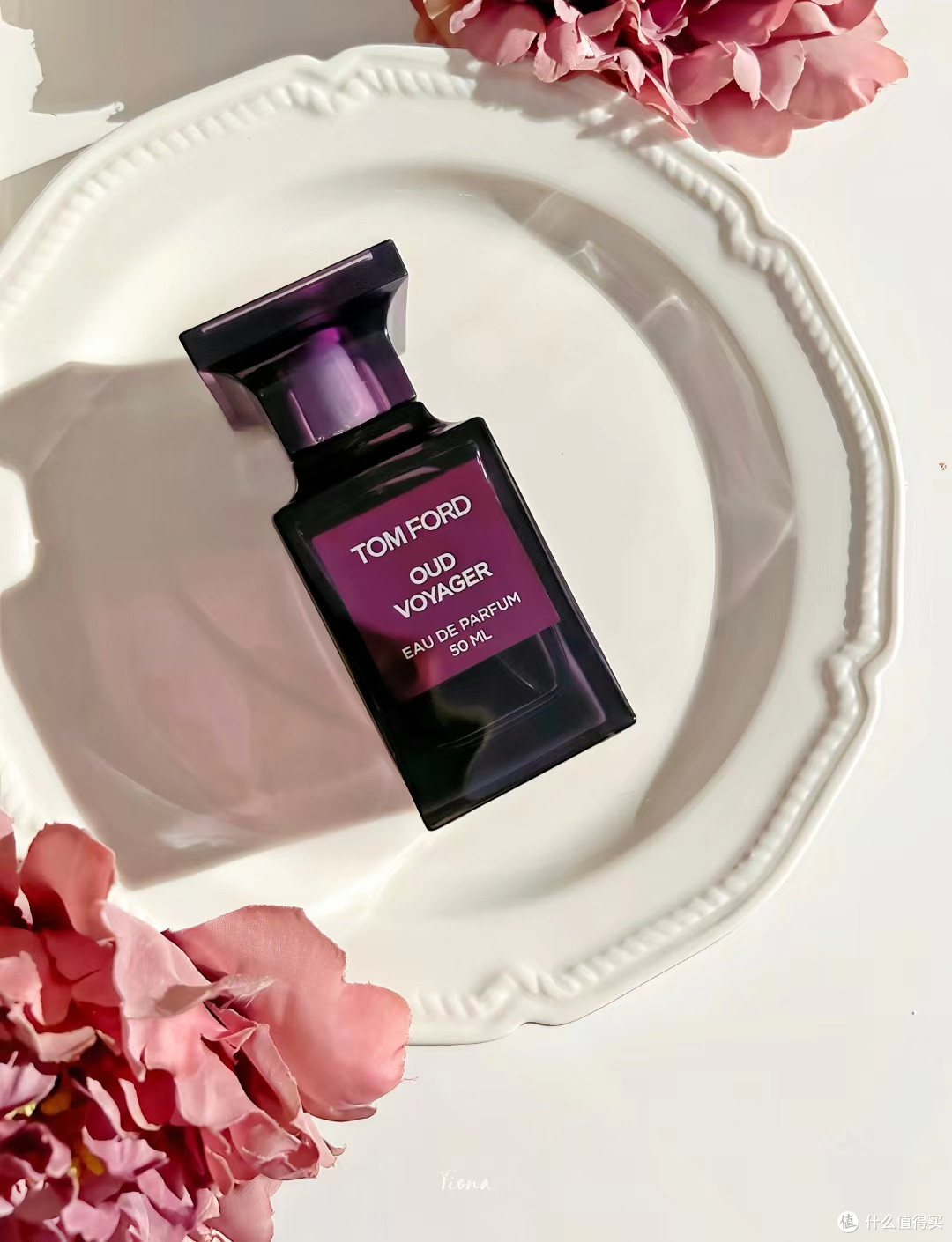“桂”气逼人的乌木?——Tom Ford 绯境乌木