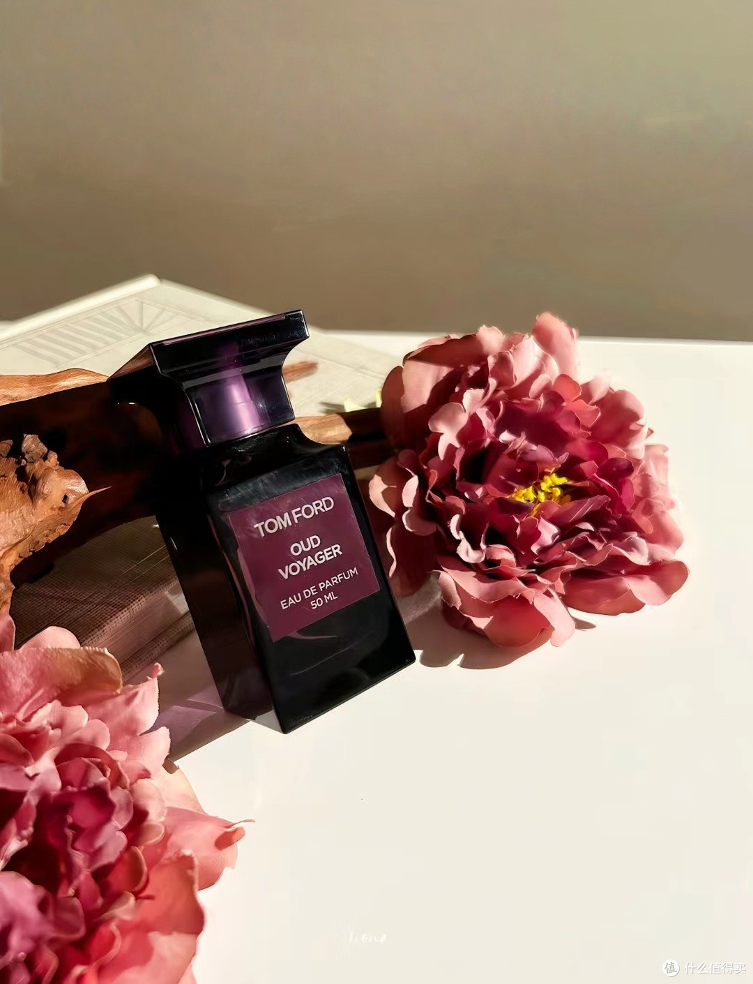 “桂”气逼人的乌木?——Tom Ford 绯境乌木