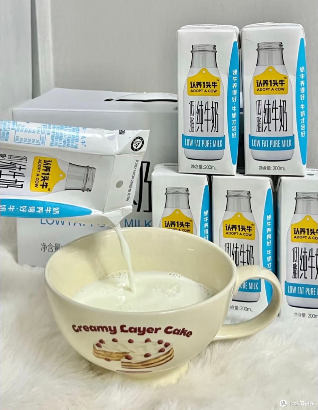 一杯低脂奶里的阳光与匠心,你的健身好搭子!