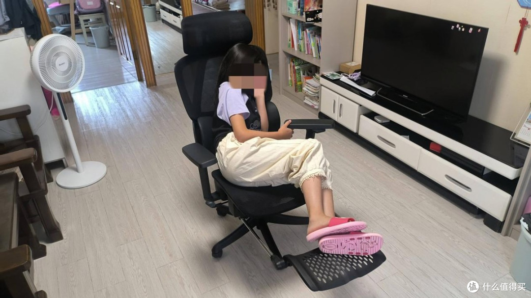 这把椅子比我前任还懂“撑腰”?夏草木Fit2人体工学椅深度评测