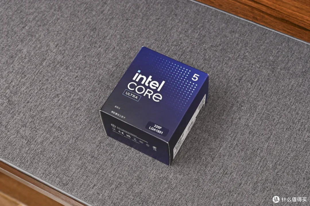 立式居家风ITX——Intel酷睿225F+铭瑄H810+分形工艺Mood装机展示
