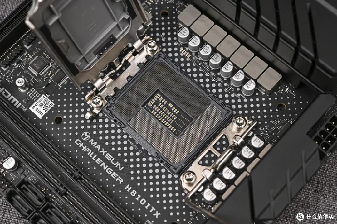 立式居家风ITX——Intel酷睿225F+铭瑄H810+分形工艺Mood装机展示