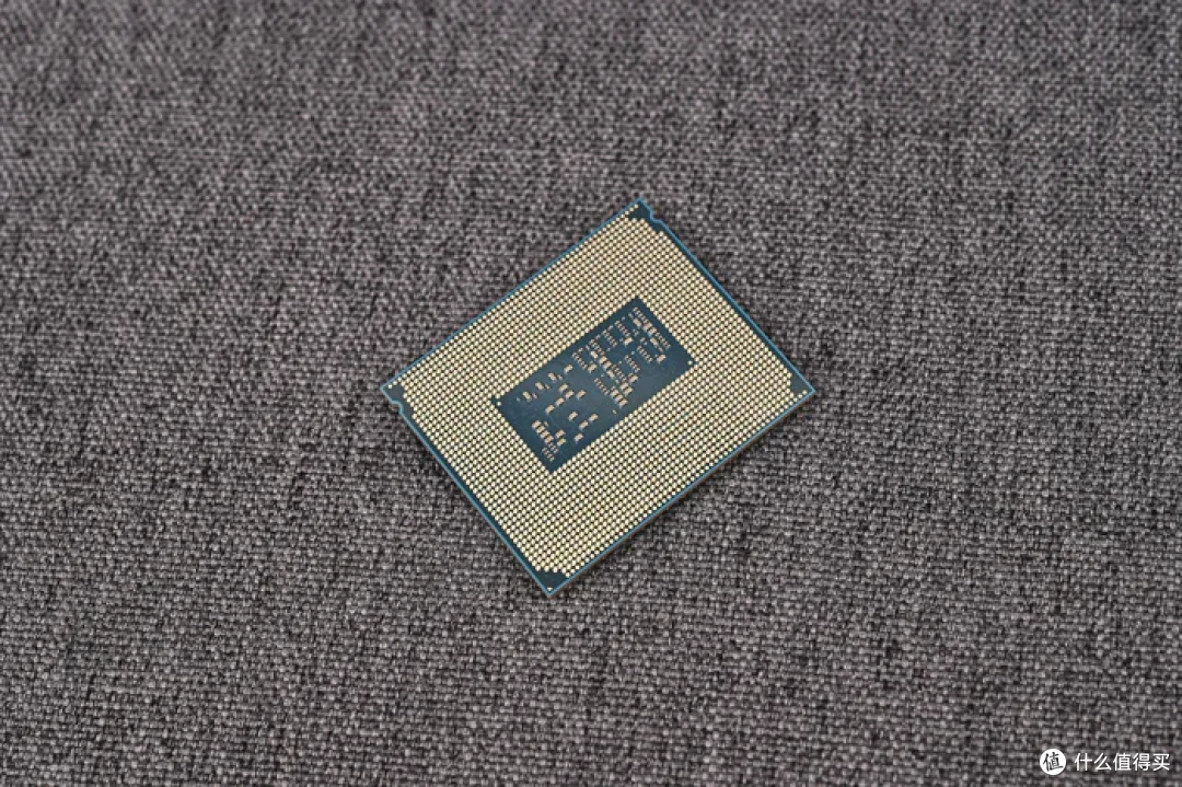 立式居家风ITX——Intel酷睿225F+铭瑄H810+分形工艺Mood装机展示