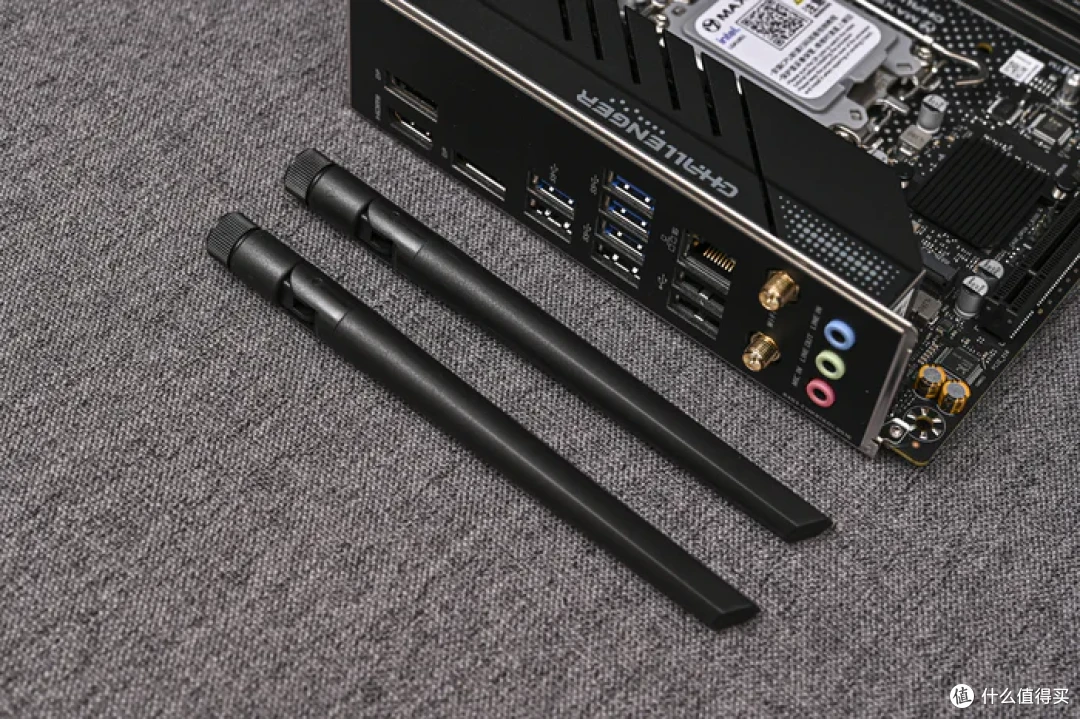 立式居家风ITX——Intel酷睿225F+铭瑄H810+分形工艺Mood装机展示