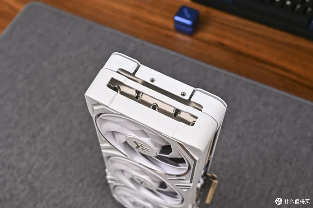 立式居家风ITX——Intel酷睿225F+铭瑄H810+分形工艺Mood装机展示