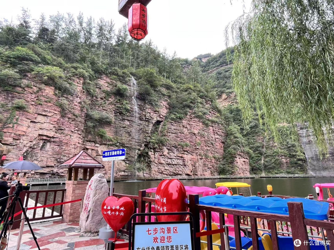 旧书店里的初遇与心动