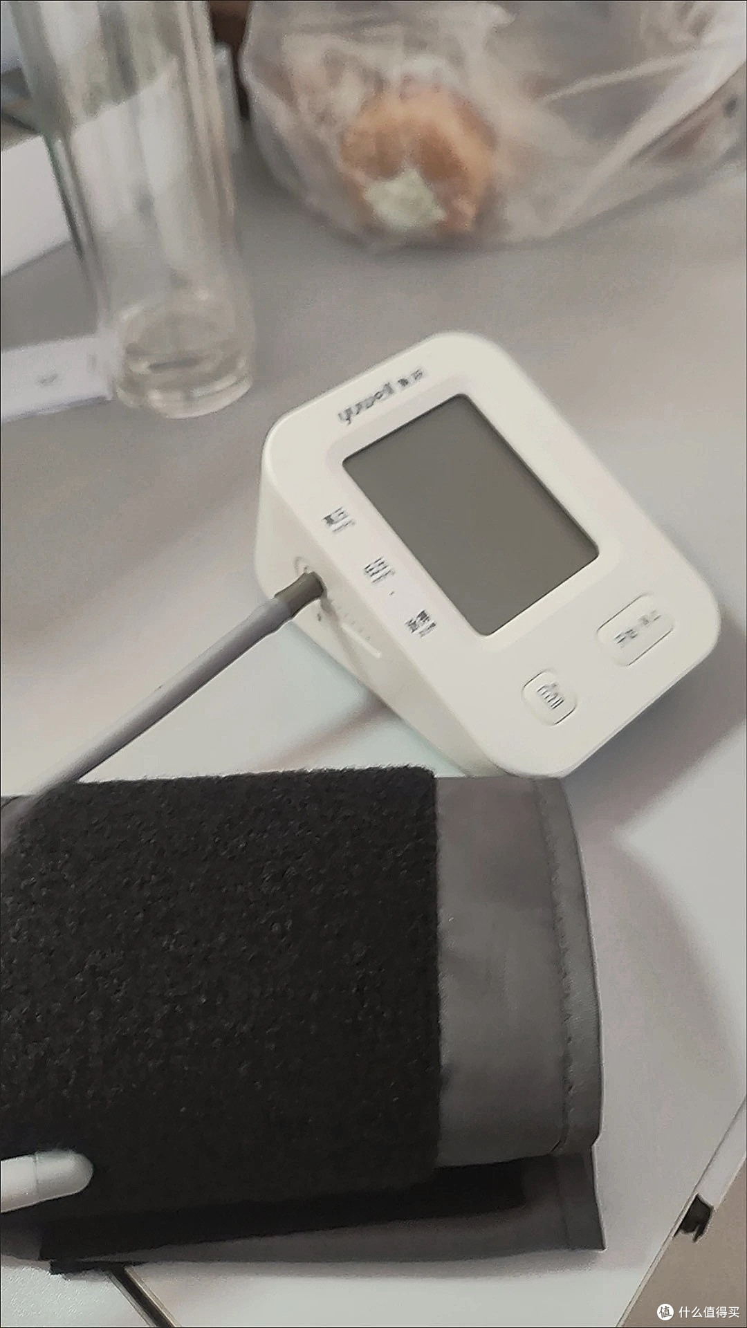 鱼跃电子血压计使用体验：精准便捷的家用健康管家