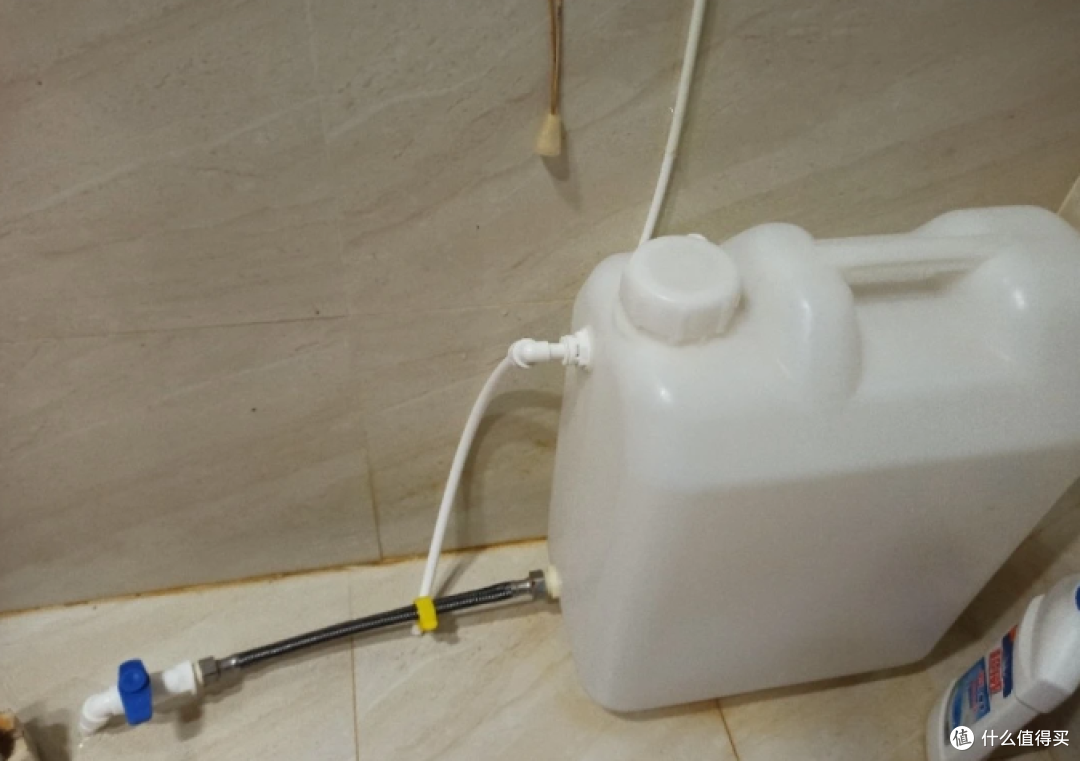别瞎买废水桶!泡茶净水器折腾史:选对容量省麻烦,TDS10 泡茶香