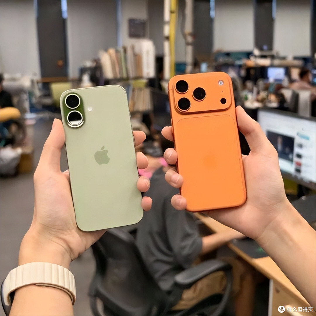 iPhone17降价是“真香”还是“挤牙膏”?等等党又赢了!