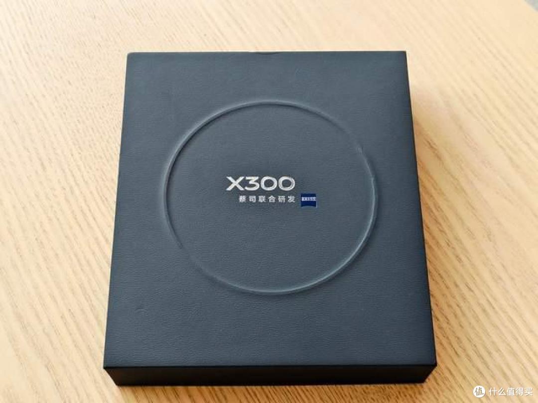 超前剧透，vivo X300的真机值得去体验-外观篇