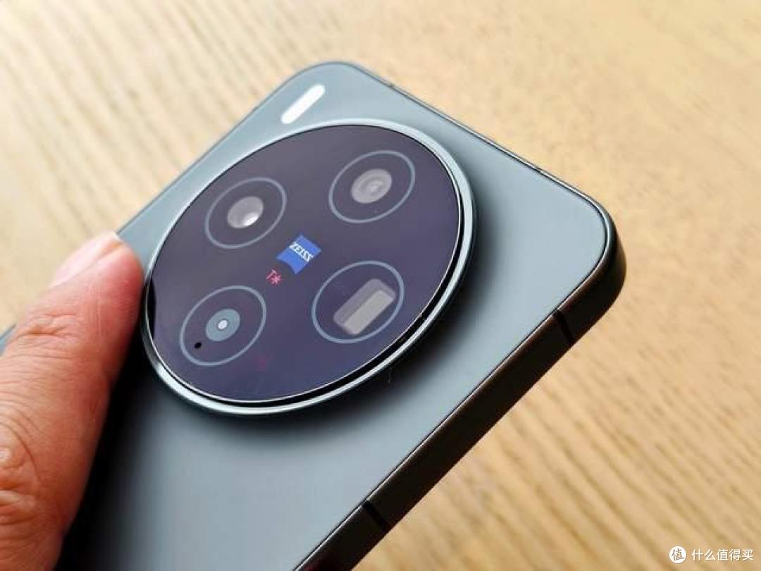 超前剧透，vivo X300的真机值得去体验-外观篇