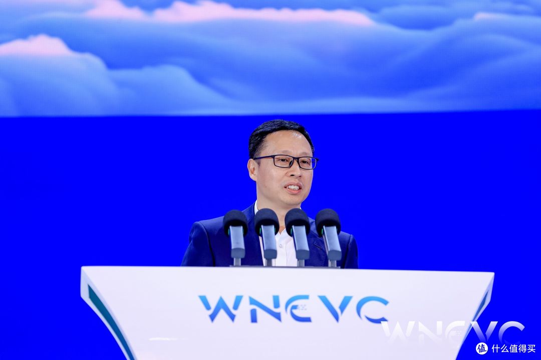 华为靳玉志亮相WNEVC 2025:乾崑智驾已成为用户信赖的第一品牌