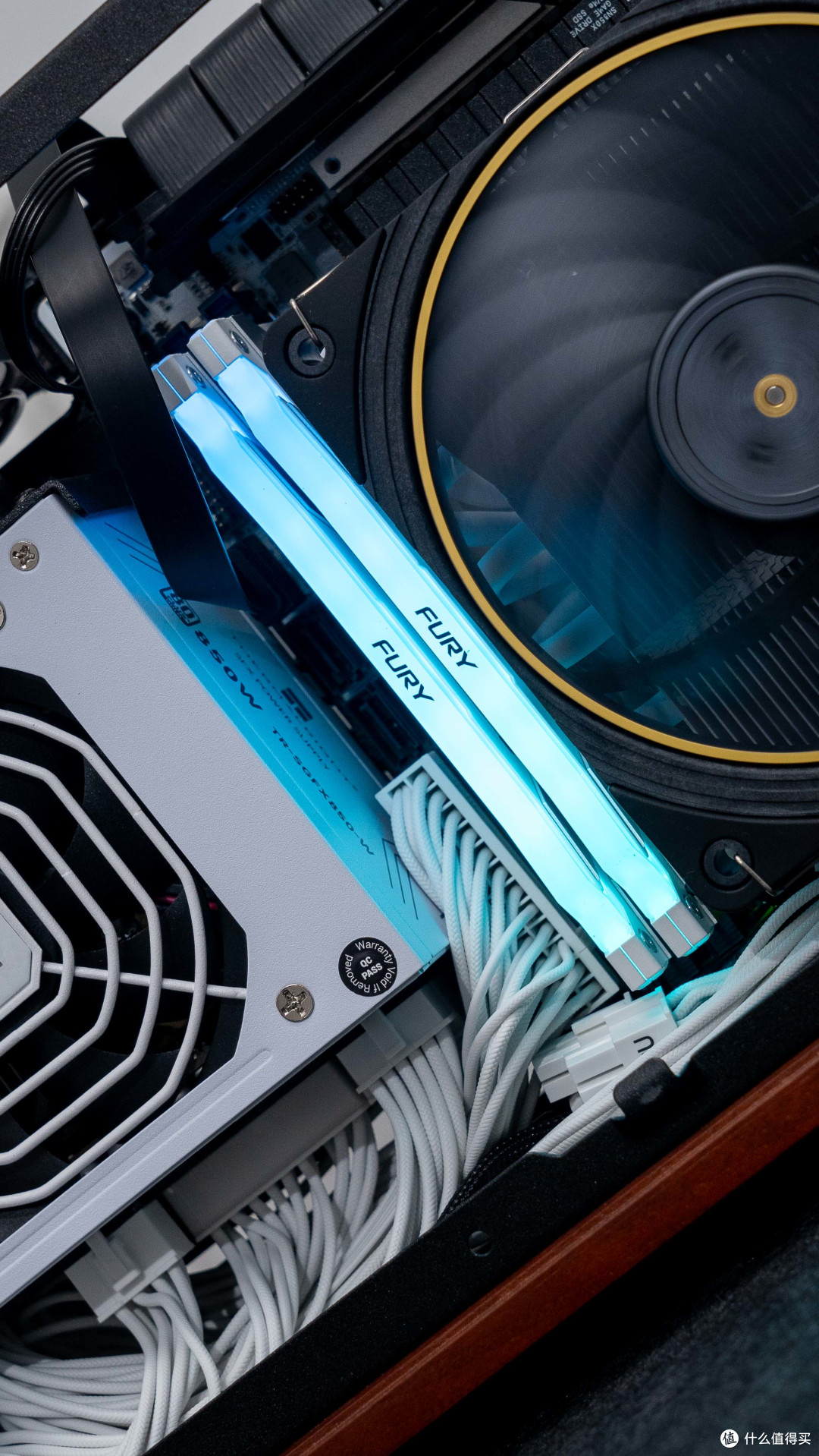11L艺术级ITX：乔思伯T9 七彩虹 B860I+索泰5070Ti SOLID装机分享