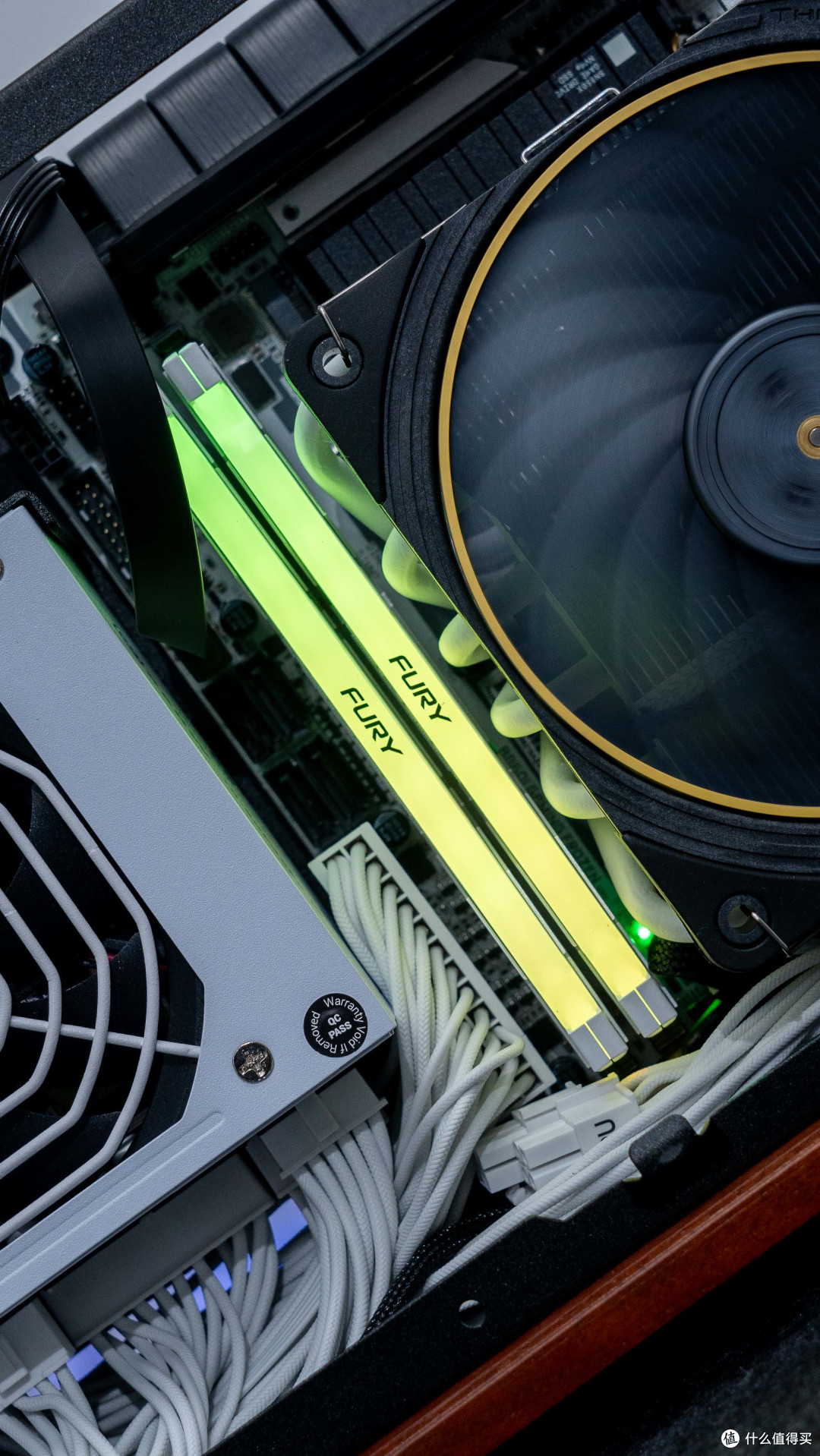 11L艺术级ITX：乔思伯T9 七彩虹 B860I+索泰5070Ti SOLID装机分享