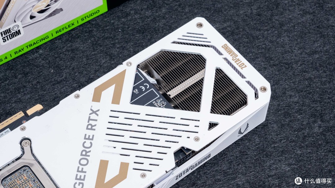 11L艺术级ITX：乔思伯T9 七彩虹 B860I+索泰5070Ti SOLID装机分享