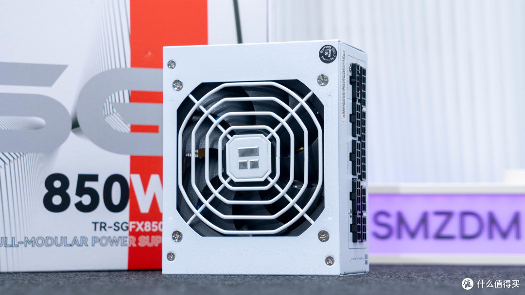 11L艺术级ITX：乔思伯T9 七彩虹 B860I+索泰5070Ti SOLID装机分享